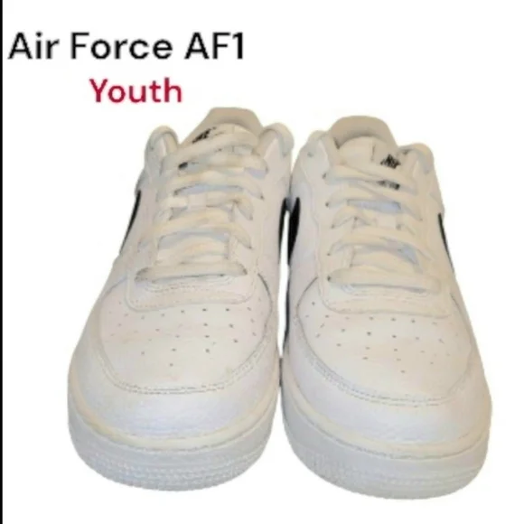 Youth Nike AF1 Air Force One White Leather Athletic Sneaker 7 7Y Boy Girl Kid - Picture 4 of 10
